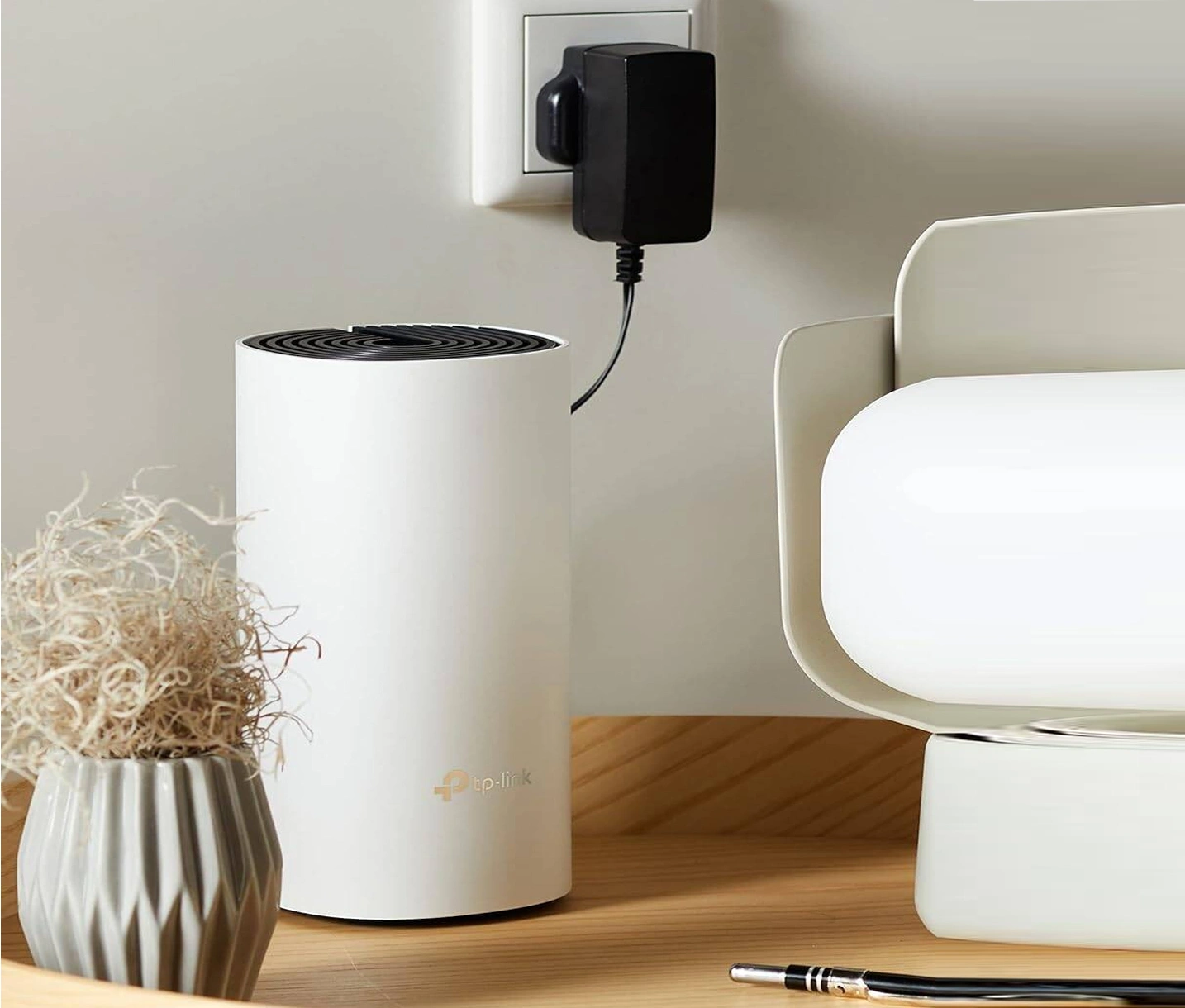 TP-Link Deco S4 router